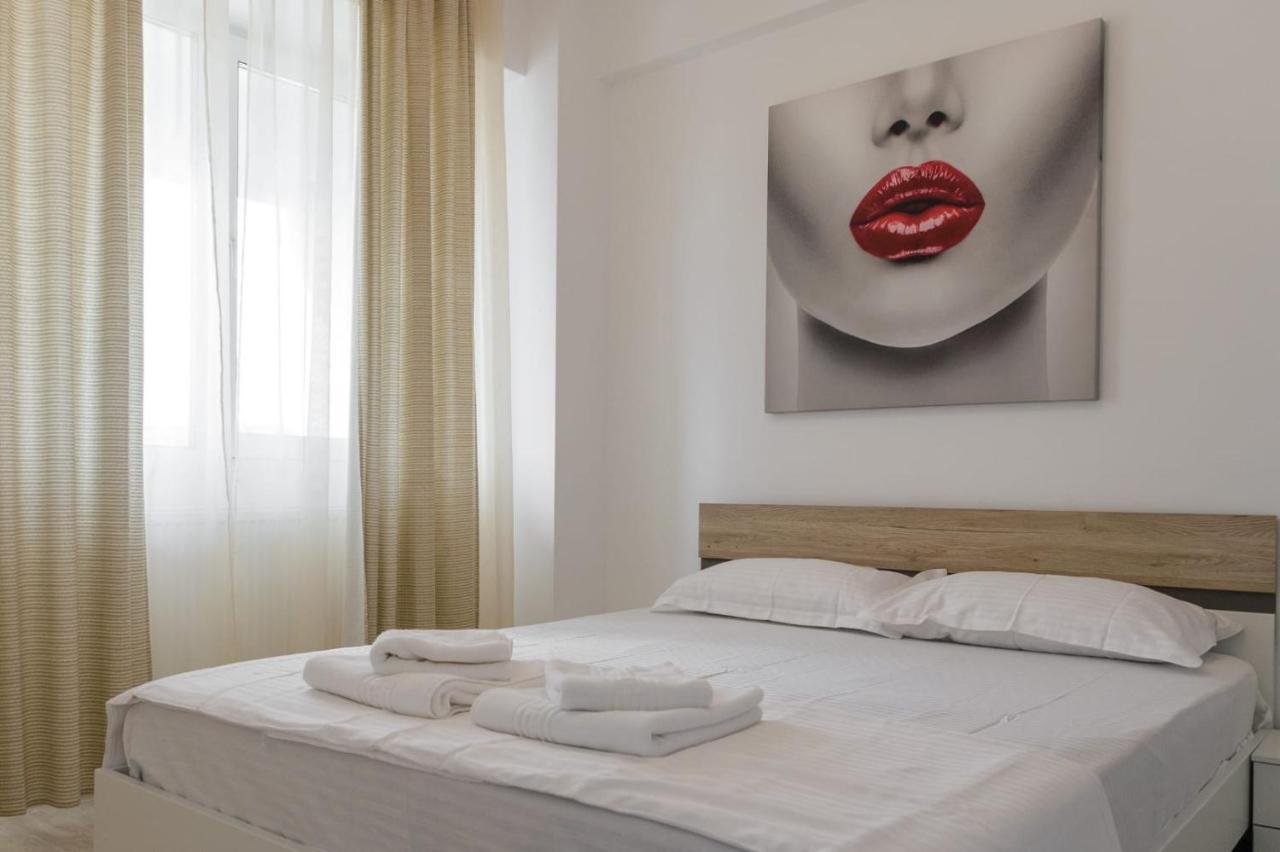 Close Palas Apartment 雅西 外观 照片